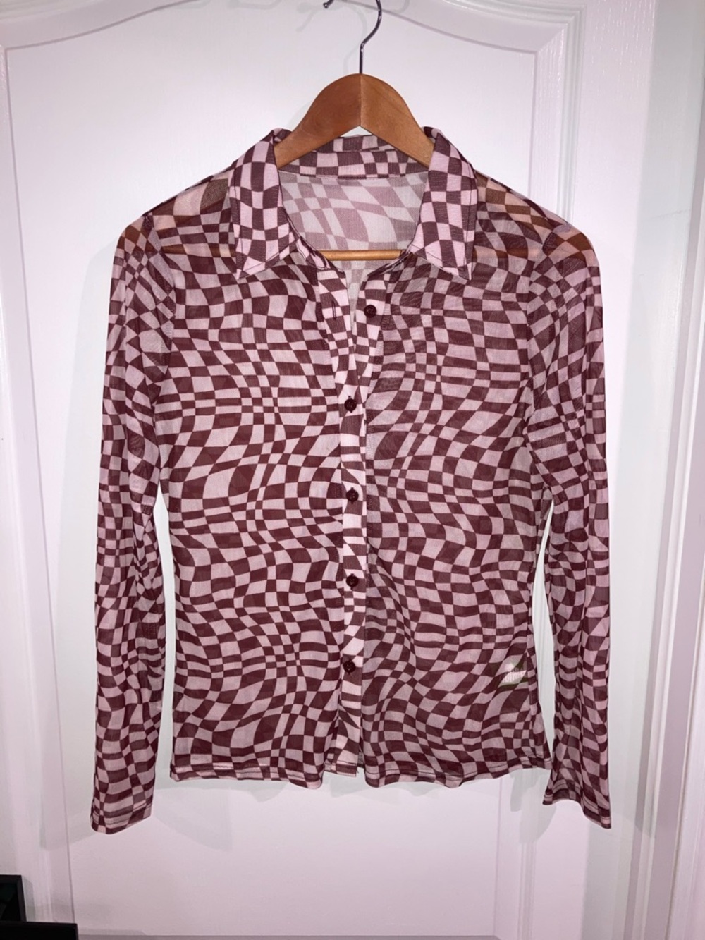 NWOT Brown Wavy Checkered Button Up Mesh Top SHEIN - size L
